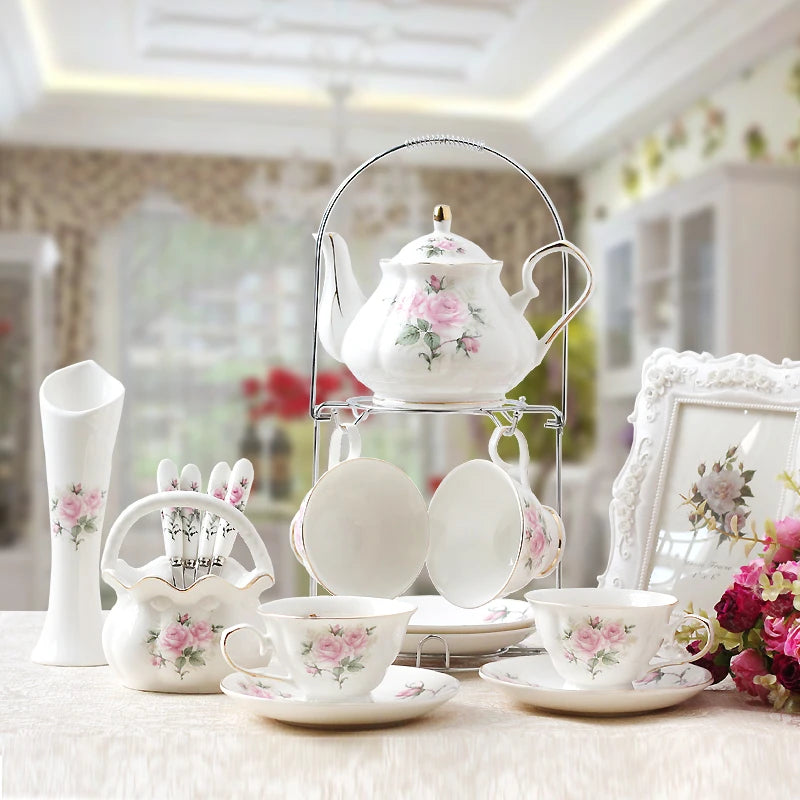 Luxurious coffee cup teapot set Afternoon tea of British style tea sets bone china Elegant Teaware tea party Teatime Afternoon