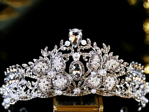 Wedding High end Crown Studio with Makeup Bride Headdress Baroque