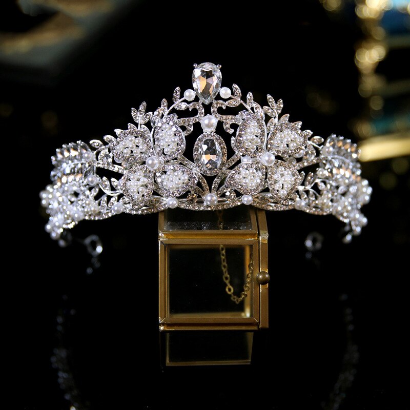 Wedding High end Crown Studio with Makeup Bride Headdress Baroque