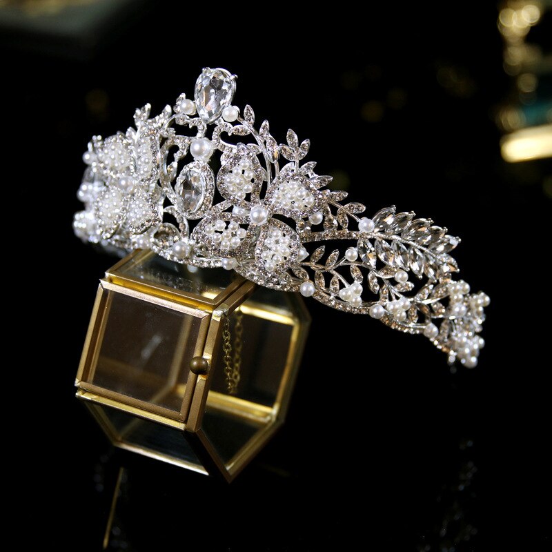 Wedding High end Crown Studio with Makeup Bride Headdress Baroque